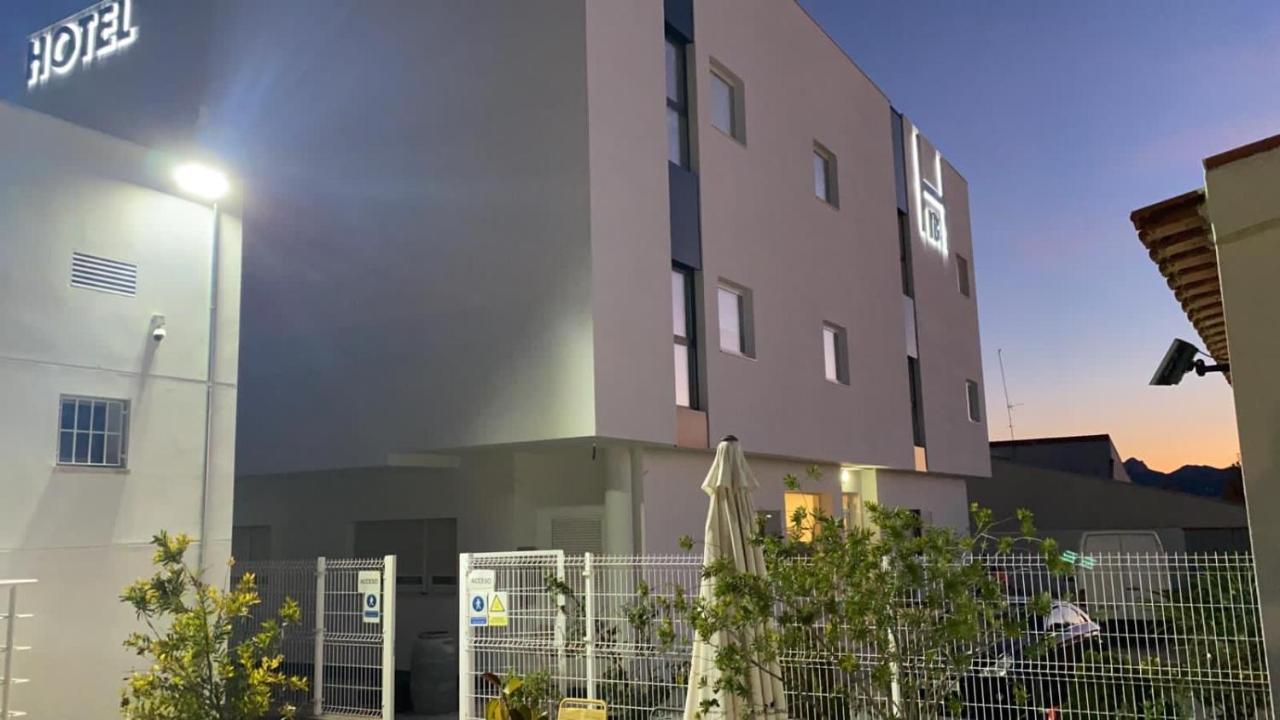 Hotel Ibi Εξωτερικό φωτογραφία